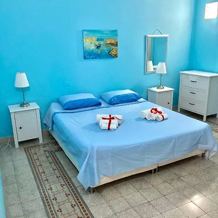 La Casa Del Sole Pensión Palermo