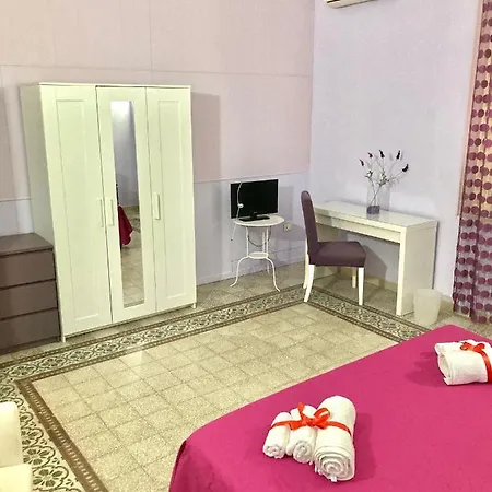 La Casa Del Sole Pensión Palermo